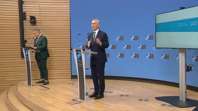 Jens Stoltenberg gives NATO annual report – watch live смотреть онлайн