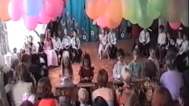 Оркестр металлофонов. лог.гр..mp4 смотреть онлайн