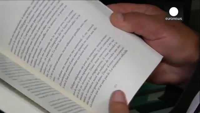 Франсуа Олланд падает все ниже смотреть онлайн