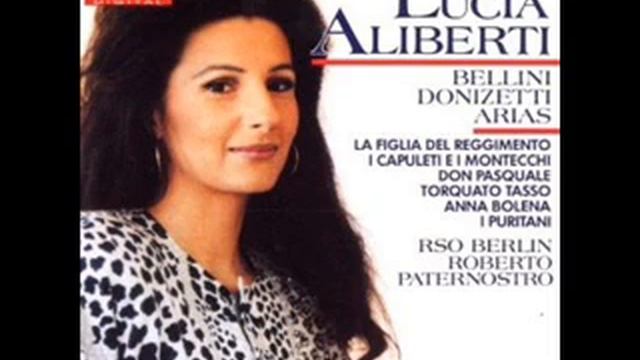 Lucia Aliberti, "Ah non giunge" Sonnanbula смотреть онлайн