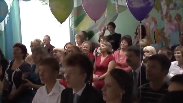 Выпускной в Сарапуле смотреть онлайн