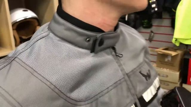 Обзор мотокуртки Astrey компании MadBull смотреть онлайн