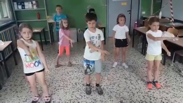 Laboratorio espressivo dei ricci settimana 2, estate ragazzi 2020 M.D.G. e Bombonina смотреть онлайн