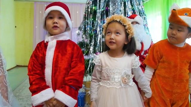 Утренник садик Аистенок