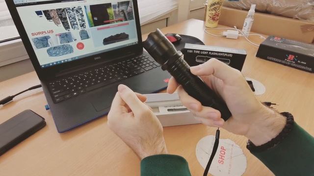 Lampa i Elektrošoker Police 1101 Unbox & Test смотреть онлайн