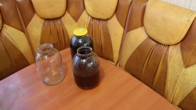 Домашний вермут на основе грецких орехов.