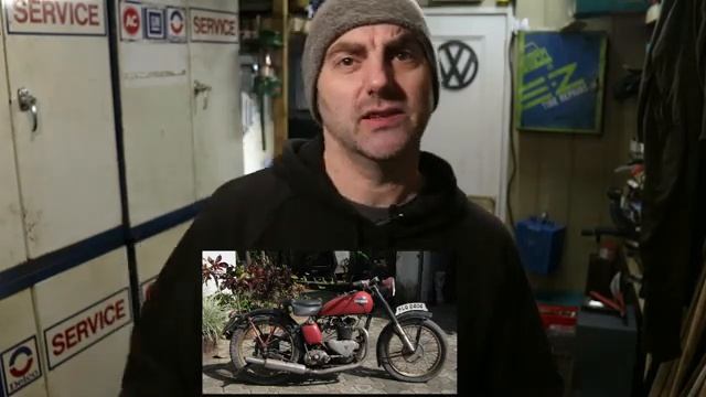 THIS HONDA HUNG IN MY DADS GARAGE FOR 25 YEARS!!!!! PT1 смотреть онлайн