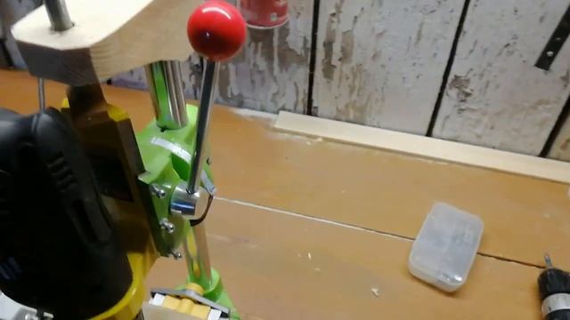 Координатный столик для сверлильной стойки. Обзор, распаковка. смотреть онлайн