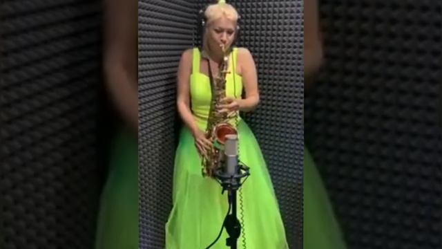 🎷@LADYNSAX- improvisation You-re-My-Heart-You-re-My-Soul смотреть онлайн
