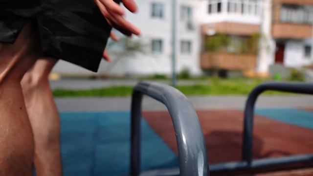 ТРЕНИРОВКА ДЛЯ НАЧИНАЮЩИХ | ФЁДОР ТРУБИН | ВОРКАУТ ТЮМЕНЬ смотреть онлайн