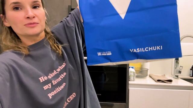 ВЛОГ / ЦВЕТОЧНЫЙ САЛОН vs 8 МАРТА - мы смогли?! / ЯНДЕКС, СОБЧАК, ПОП-АП в "Цветном" и много тюлипо смотреть онлайн