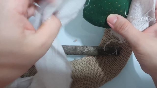 Faço MUITOS e VENDO todos! Uma Ideia Genial com reciclado muito fácil Diy Guirlanda de NATAL Porta смотреть онлайн