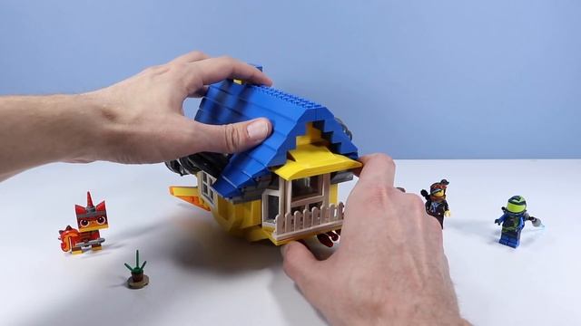 The LEGO Movie 2 Emmet's Rescue Rocket! Set Build Review 70831 Part 2 смотреть онлайн