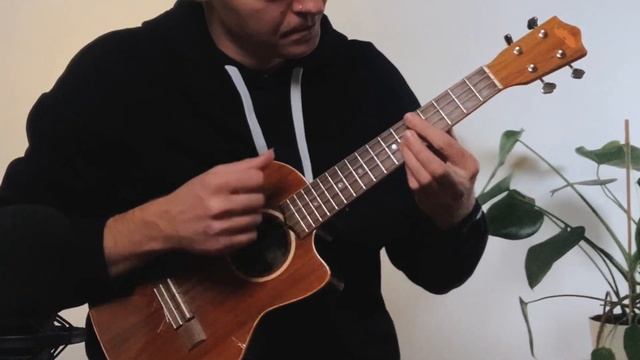 Howl's Moving Castle main theme ukulele cover смотреть онлайн