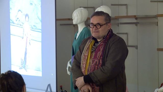 «Модный разговор» с Александром Васильевым: тренды сезона Весна/Лето 2017 смотреть онлайн