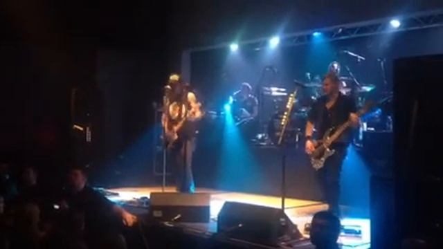 Three Days Grace - Time That Remains смотреть онлайн