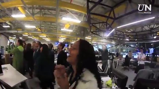 Periodistas se unieron al júbilo por el campeón Rubén Limardo.mp4 смотреть онлайн