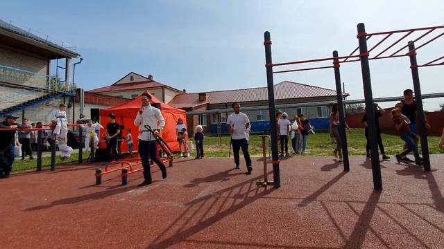 Воркаут фестиваль! Здоровый образ жизни! П.Борки спортивный праздник! Открытие площадки! смотреть онлайн
