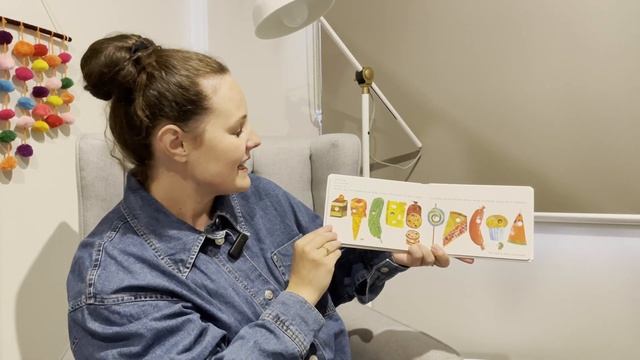 The Very Hungry Caterpillar Read Aloud - For Kids смотреть онлайн