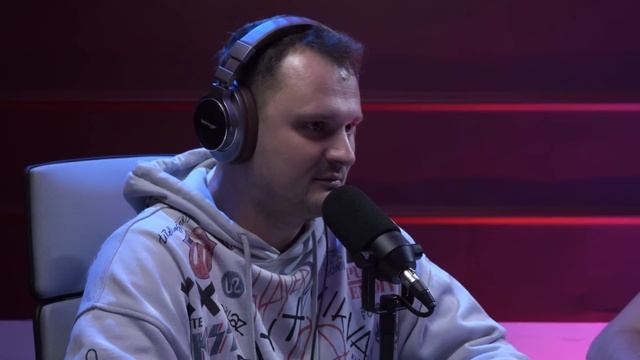 НАСТАВНИК ПО БИЗНЕСУ | ИЛЬЯ КУРУЧ | ВАУ КАПСЛОКОМ | РУССКИЙ ЯЗЫК смотреть онлайн