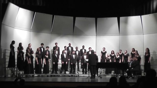 Covid Concert past years in review with Holiday Music to start. смотреть онлайн