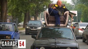 ДОМАШНЕЕ КРЕСЛО НА КРЫШЕ BMW - С КРУТОСТЬЮ ЭТОГО МУЖИКА УЖЕ НИКТО НЕ СМОЖЕТ ТЯГАТЬСЯ