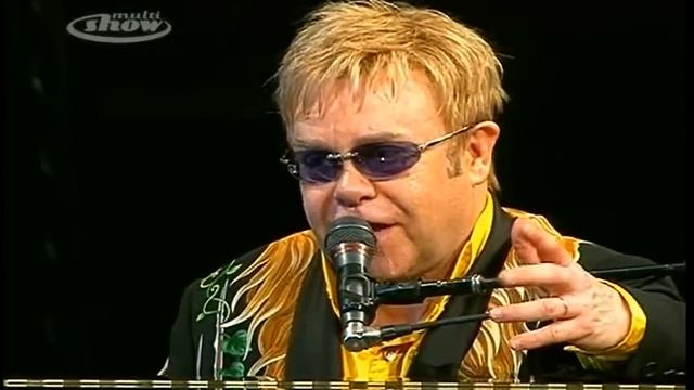 Elton John - Live in São Paulo, Brasil (2009) - Skyline Pigeon & Your Song смотреть онлайн
