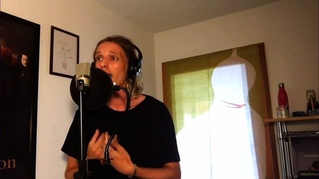 Jamie Campbell Bower singing “Johanna” for Voices of Compassion online festival. 18/07/2020 смотреть онлайн