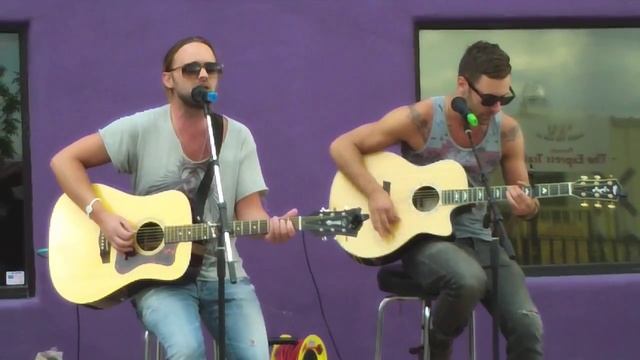 Carolina Liar Performs "Coming to Terms" Live at the KISS-FM Birthday Party смотреть онлайн