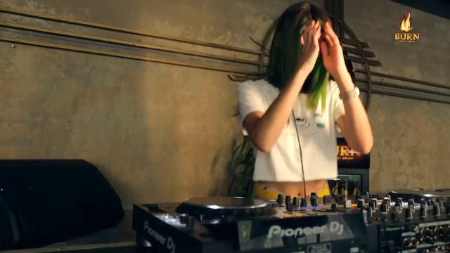 @djmissmonique -  - Live @ Radio Intense 03.09.2019 #MelodicTechno