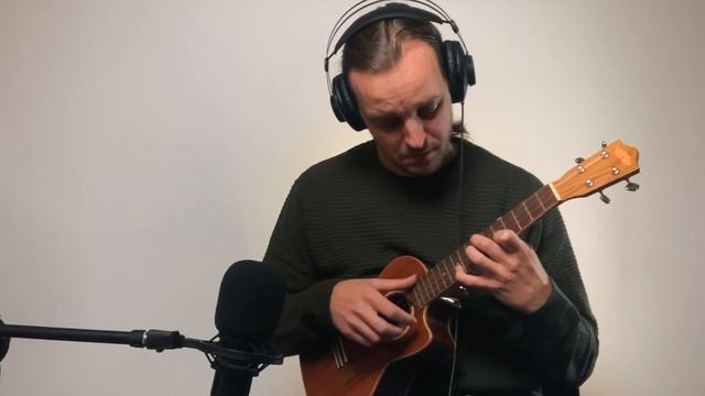 The Cranberries - Zombie ukulele cover fingerstyle смотреть онлайн