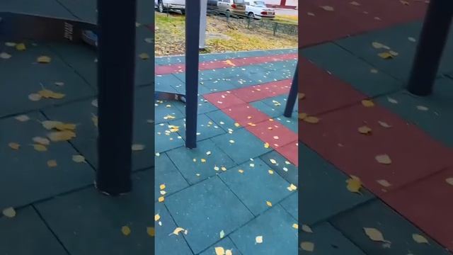 Площадка на улице Одесская, 24. #тюмень #тюмень72 #спорт смотреть онлайн