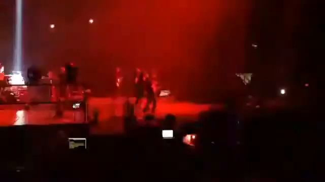 Concerto di Gianni Morandi al Palasele di Eboli (1) смотреть онлайн
