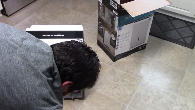 Unboxing The Danby 40 Pint Dehumidifier(DDR040BFCWDB)From Costco смотреть онлайн