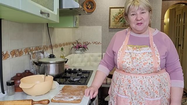 Показываю котика и собачку. Немного скупилась. Приготовила манты. смотреть онлайн