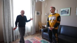 Превратил бетонную коробку в австрийский коттедж | Румтур 155м²