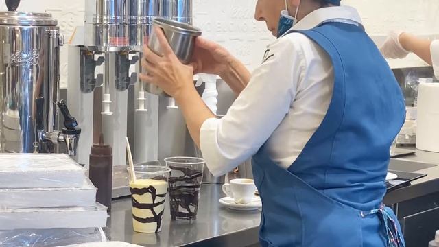 VENCHI SINCE 1878|GELATERIA|TORINO OUTLET VILLAGE|WORLD CLASS ICECREAM#venchi#youtube#italy#icecrea смотреть онлайн