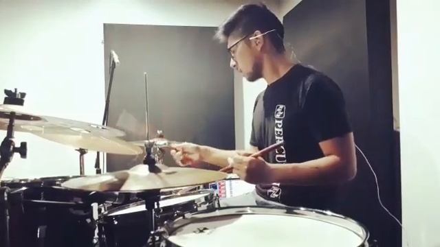 ZZPERCUSION-Amigos de la caZZa,Cristian Torres смотреть онлайн