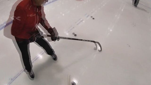 Глазами вратаря: новичок «Авангарда» Судницин тренируется в Сочи смотреть онлайн