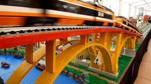 Lego train TGV 10233 - horizon express running - Fanabriques 2015