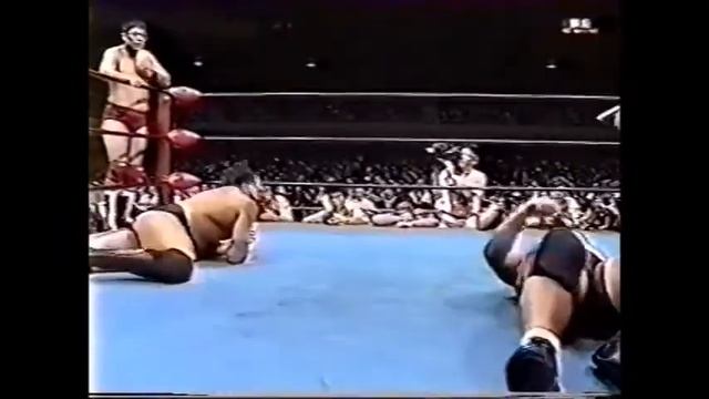 Gary Albright/Yoshihiro Takayama vs Akira Taue/Jun Izumida (All Japan August 16th, 1998) смотреть онлайн