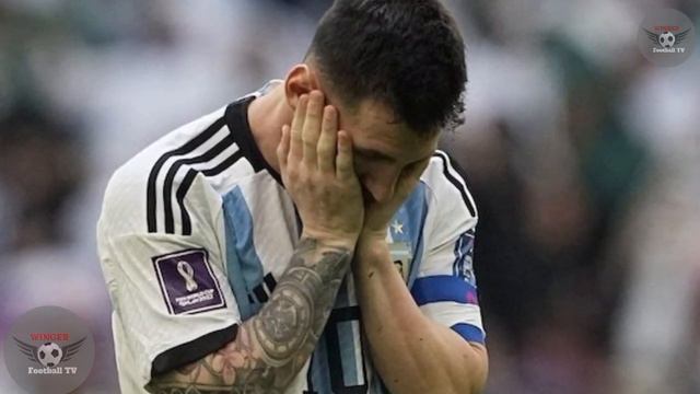 segun odegbami menyebut Messi pemain pemalas смотреть онлайн