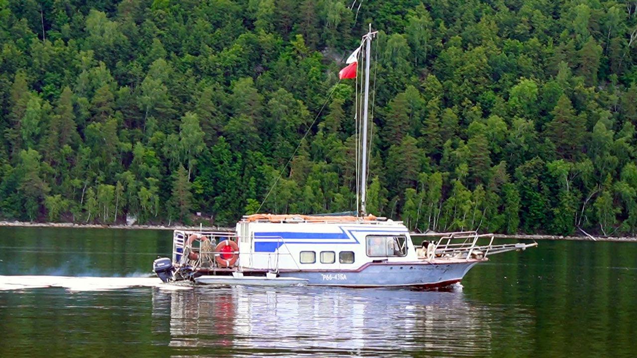 Если на тяжеленный катер поставить мотор 15 л.с. он поедет? смотреть онлайн