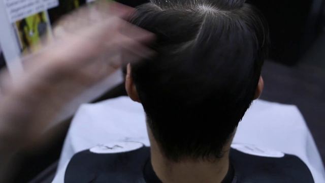 HAIRCUT LESSON: LAYERS смотреть онлайн