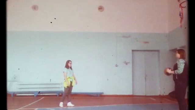Как проходит урок физры в колледжах. смотреть онлайн