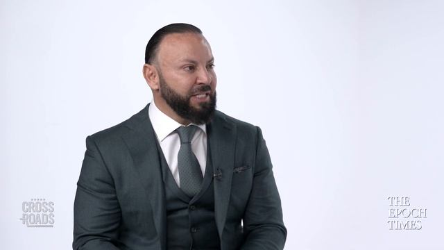 Embrace Your Hardships to Achieve Success — Sam Bakhtiar смотреть онлайн