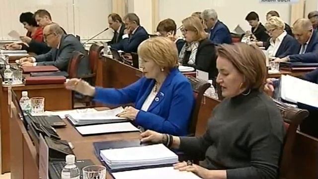 2 депутата сложили полномочия