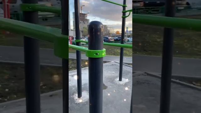 Площадка на улице Харьковской, 83. #тюмень #тюмень72 #sports смотреть онлайн