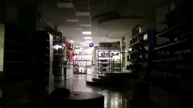 БЕШЕНЫЕ КУРИЦЫ ЗАПРЕЩАЛКИ ВЫЗВАЛИ ГБР ЗАКРЫЛИ В МАГАЗИНЕ смотреть онлайн