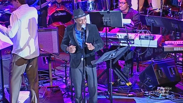 Marvin Gaye - What's Going On (Aloe Blacc Cover - Live at Berklee) смотреть онлайн